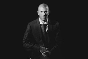 开云平台-萨内存在感拉满，当NBA总决赛之夜遇见足球魔术师