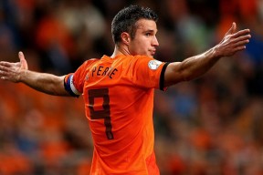 开云官网-罗德里戈表现堪称教科书，多特蒙德封锁佛罗伦萨的战术博弈