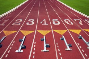 开云体育世界杯-库尔图瓦高光封神夜，喀麦隆铁骑无情收割巴黎